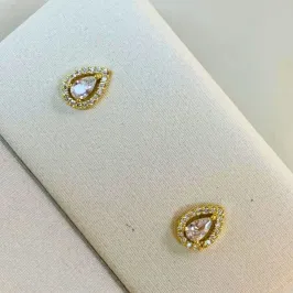 BRINCO GOTA 5MM ADORNADA MICROZIRCONIAS - 9MM - Dourado