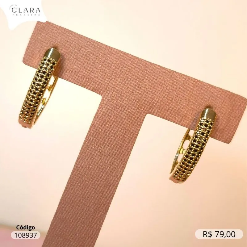 BRINCO ARGOLA CLICK 3 FILEIRAS MICROZIRCONIAS  - 25X4MM - Dourado