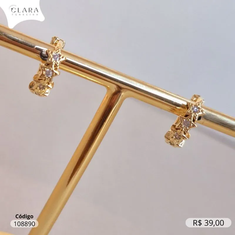 BRINCO ARGOLINHA CLICK C/ 4 ESTRELAS MICROZIRCONIAS - 13X3MM - Dourado