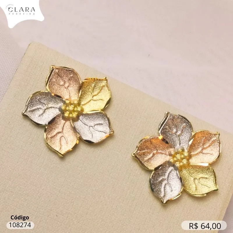 BRINCO FLOR DIAMANTADA 23MM - LINHA 3 OUROS - Dourado