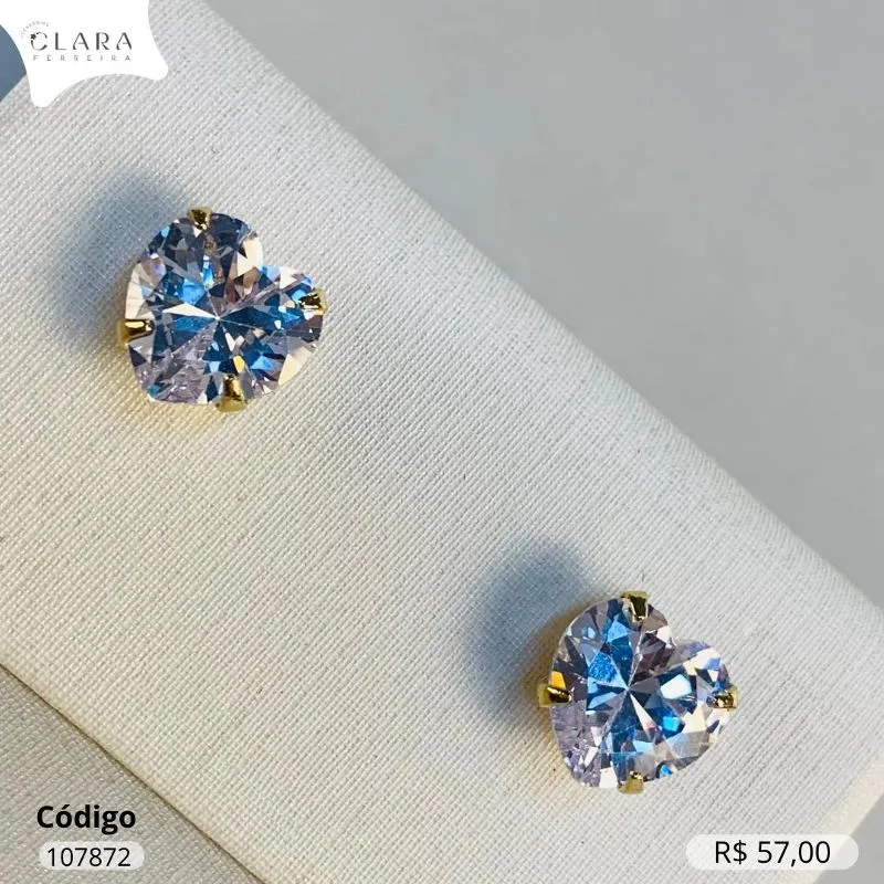 BRINCO SOLITARIO ZIRCONIA CORAÇÃO 10MM 4 GARRAS CAIXA COROA BAIXA - Dourado